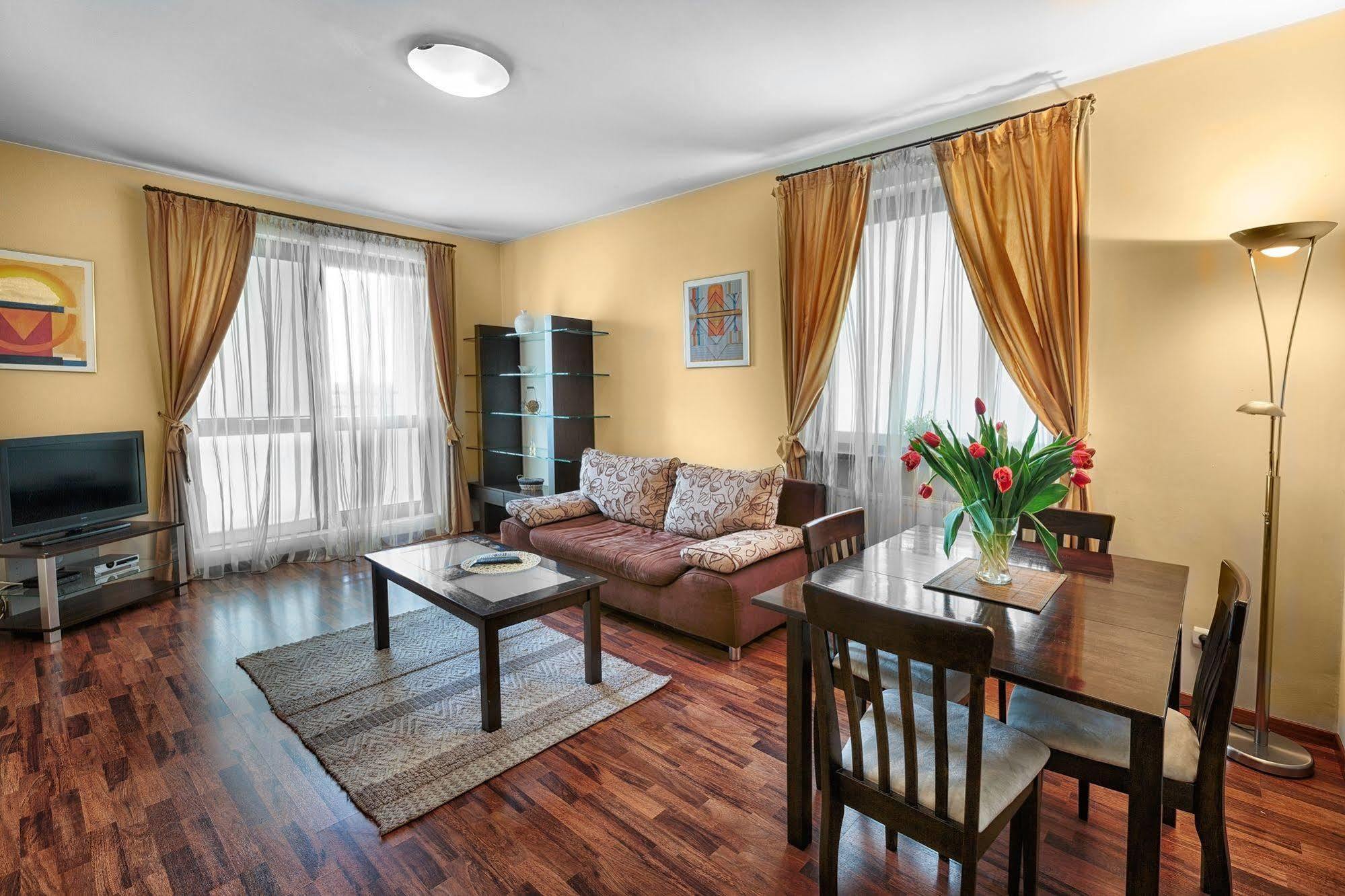 City Town Lodz  Ngoại thất bức ảnh